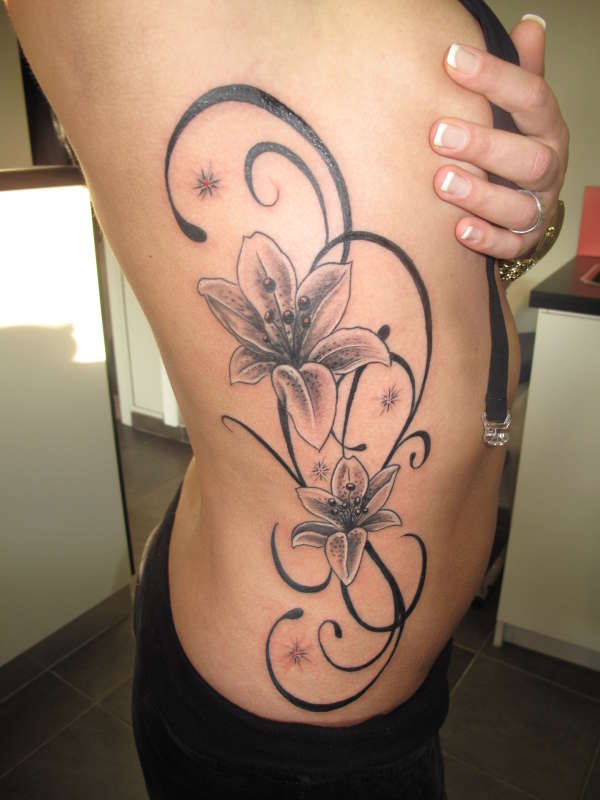 43 Beautiful Flower Tattoos for Women  StayGlam