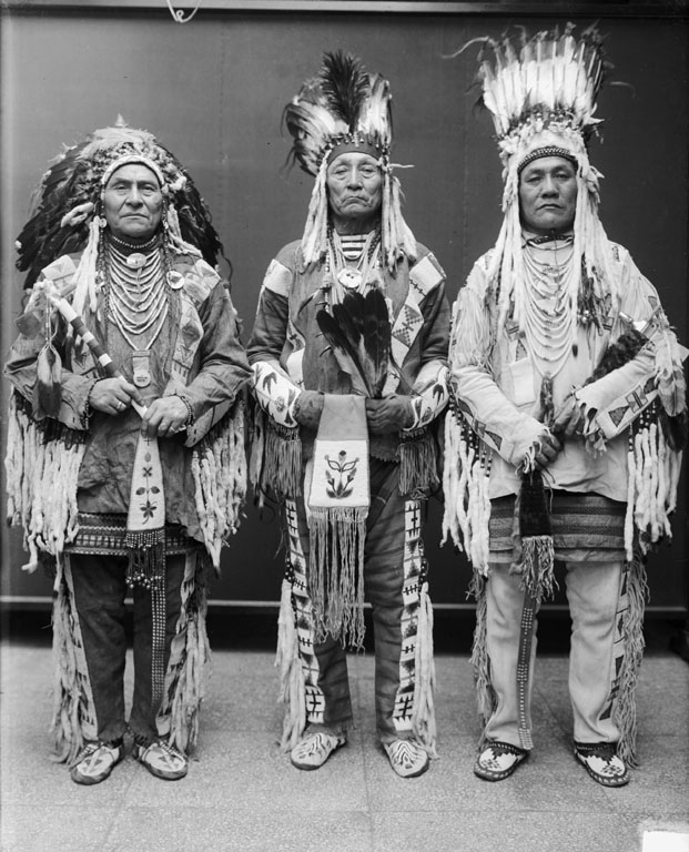 Top 99+ Pictures Pictures Of Blackfoot Indian Tribe Updated